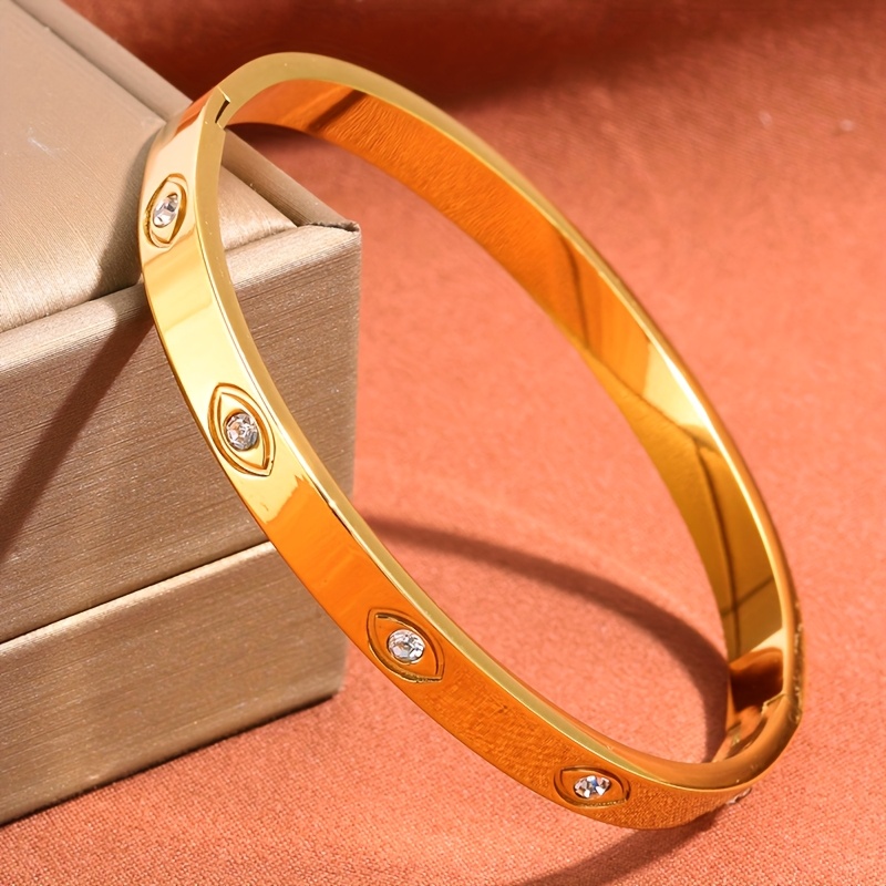 Women's Minimalist Stainless Steel Devil's Eye Bracelet